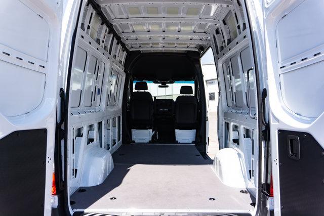 new 2025 Mercedes-Benz Sprinter 2500 car, priced at $58,812