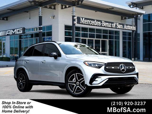 new 2025 Mercedes-Benz GLC 300 car, priced at $55,445
