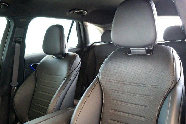 new 2025 Mercedes-Benz GLC 350e car, priced at $71,105