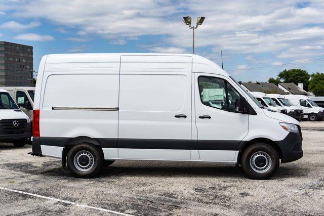 new 2025 Mercedes-Benz Sprinter 2500 car, priced at $65,139