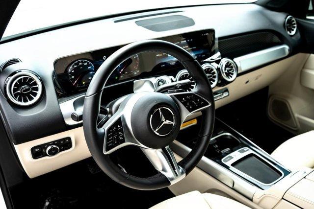 used 2025 Mercedes-Benz GLB 250 car, priced at $45,420