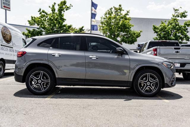 new 2025 Mercedes-Benz GLA 250 car, priced at $50,270