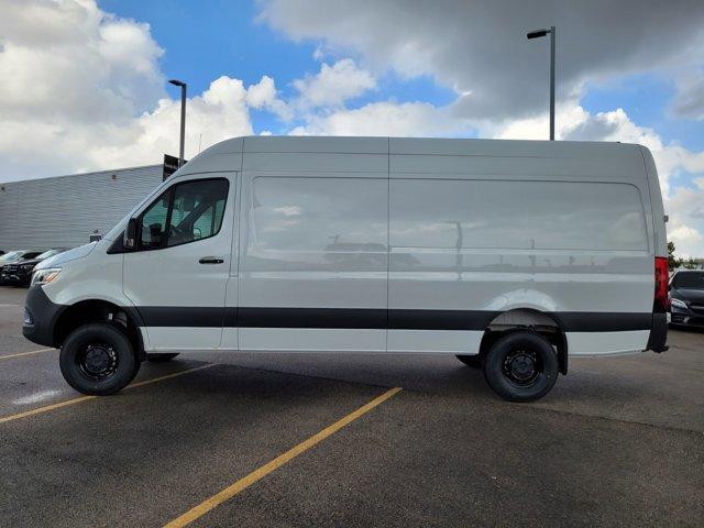 new 2024 Mercedes-Benz Sprinter 2500 car, priced at $77,893