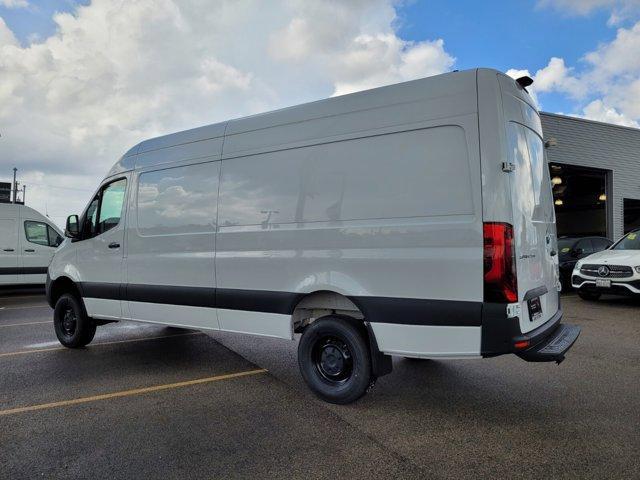 new 2024 Mercedes-Benz Sprinter 2500 car, priced at $77,893