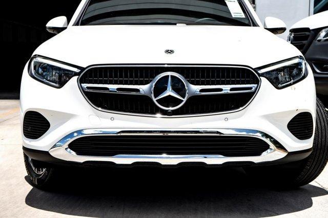 used 2025 Mercedes-Benz GLC 300 car, priced at $48,051