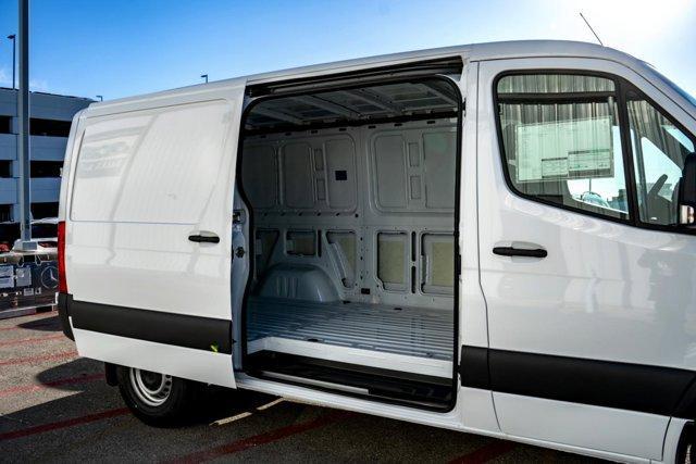 new 2025 Mercedes-Benz Sprinter 2500 car, priced at $53,125