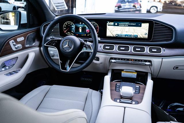 new 2025 Mercedes-Benz GLS 450 car, priced at $100,400