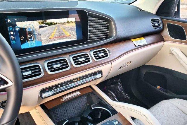 new 2025 Mercedes-Benz GLE 450e car, priced at $74,160