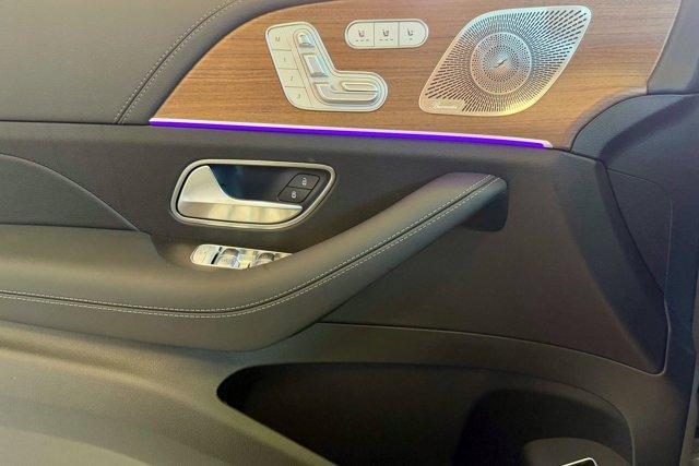new 2026 Mercedes-Benz GLS 580 car, priced at $125,165