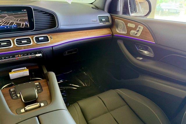 new 2026 Mercedes-Benz GLS 580 car, priced at $125,165