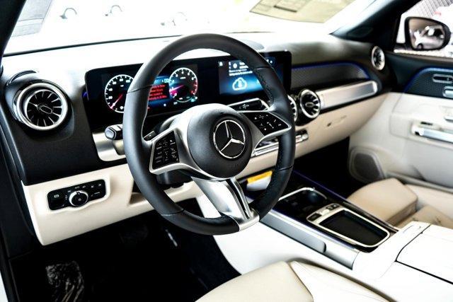 new 2025 Mercedes-Benz GLB 250 car, priced at $49,595