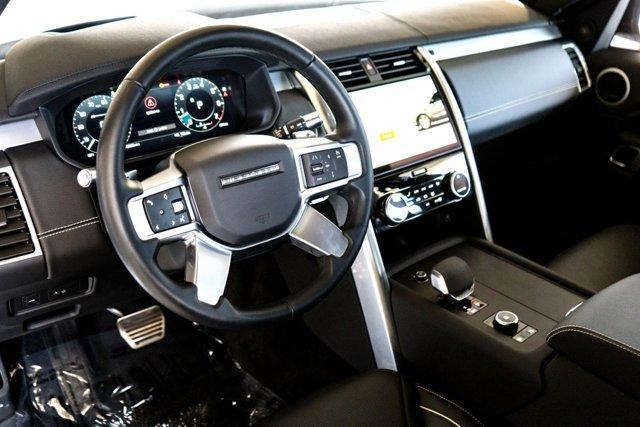 used 2022 Land Rover Discovery car, priced at $41,967