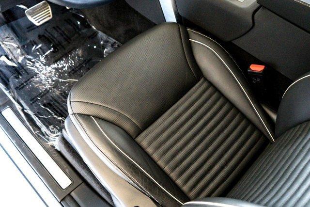 used 2022 Land Rover Discovery car, priced at $41,967