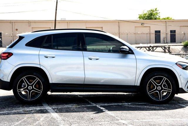 used 2025 Mercedes-Benz GLA 250 car, priced at $41,043