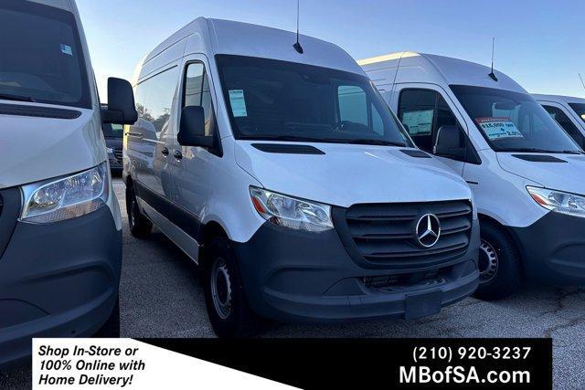 used 2024 Mercedes-Benz Sprinter 2500 car, priced at $45,620