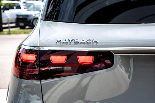 new 2025 Mercedes-Benz Maybach GLS 600 car, priced at $209,400