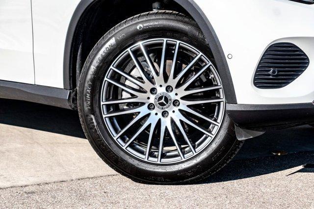 used 2025 Mercedes-Benz GLC 300 car, priced at $57,564