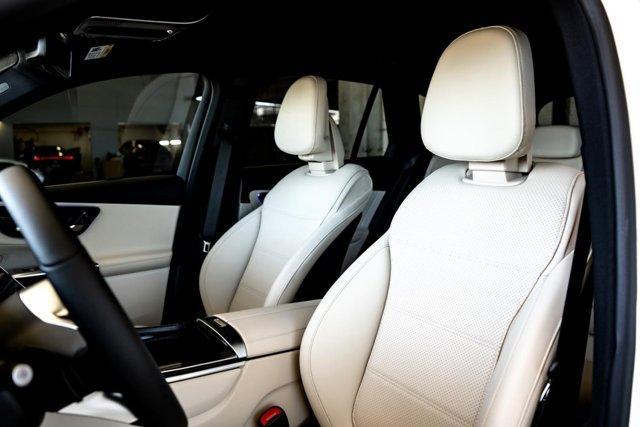 new 2025 Mercedes-Benz GLC 350e car, priced at $61,400