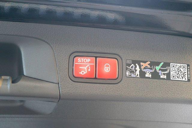 new 2026 Mercedes-Benz GLS 580 car, priced at $126,335