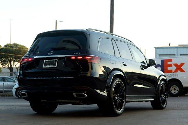 new 2026 Mercedes-Benz GLS 580 car, priced at $126,335