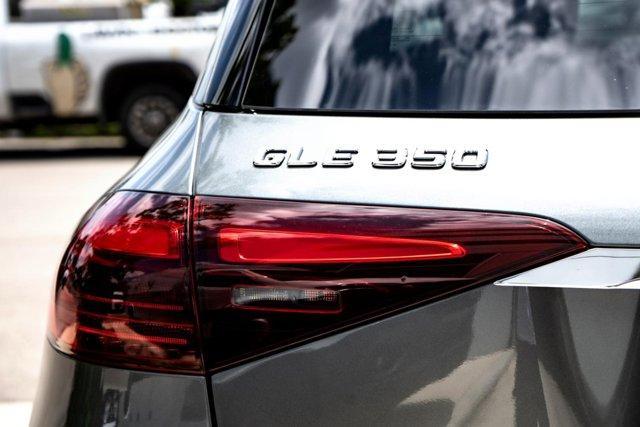 new 2025 Mercedes-Benz GLE 350 car, priced at $72,095