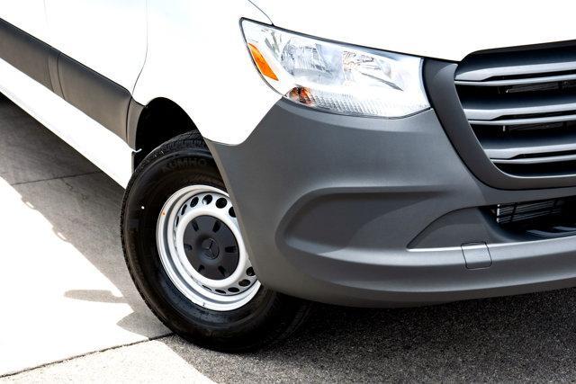 new 2025 Mercedes-Benz Sprinter 2500 car, priced at $65,125