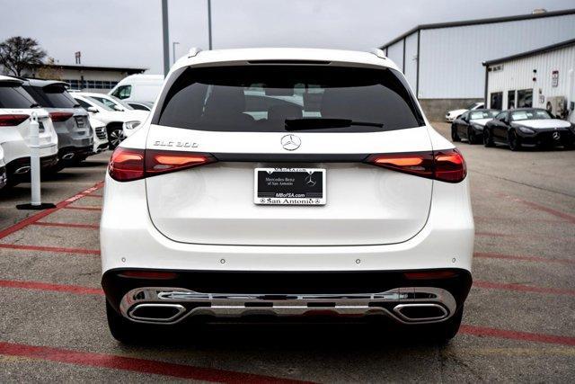 new 2025 Mercedes-Benz GLC 300 car, priced at $51,035