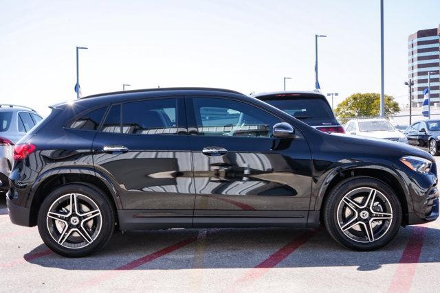 new 2025 Mercedes-Benz GLA 250 car, priced at $49,765