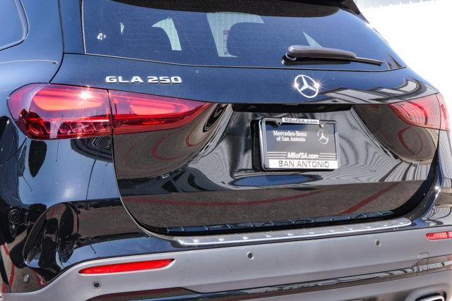 new 2025 Mercedes-Benz GLA 250 car, priced at $49,765