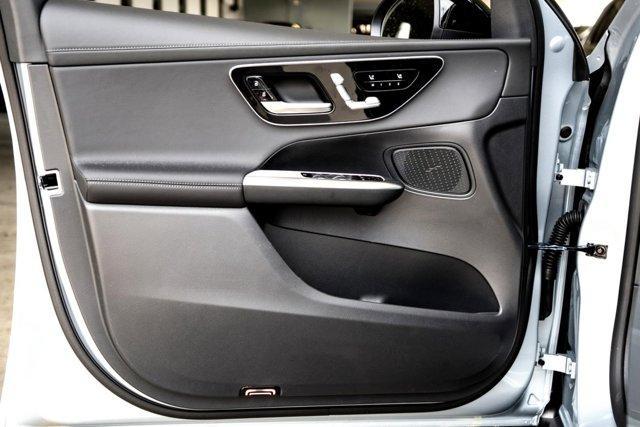 new 2025 Mercedes-Benz GLC 300 car, priced at $56,255
