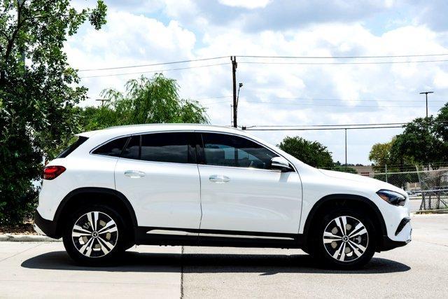 new 2026 Mercedes-Benz GLA 250 car, priced at $47,515