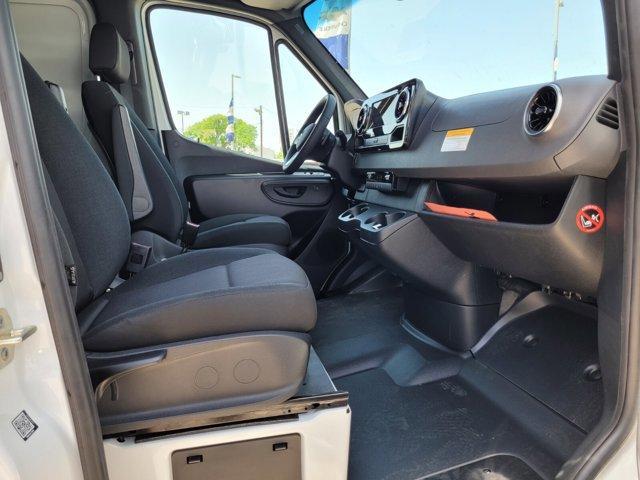 new 2024 Mercedes-Benz Sprinter 2500 car, priced at $65,584