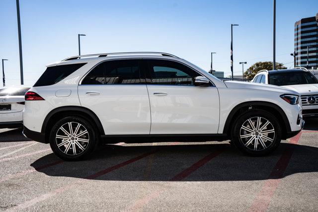 new 2025 Mercedes-Benz GLE 450 car, priced at $82,710