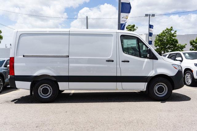 new 2024 Mercedes-Benz Sprinter 2500 car, priced at $59,460