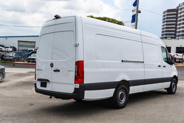 new 2025 Mercedes-Benz Sprinter 2500 car, priced at $65,319