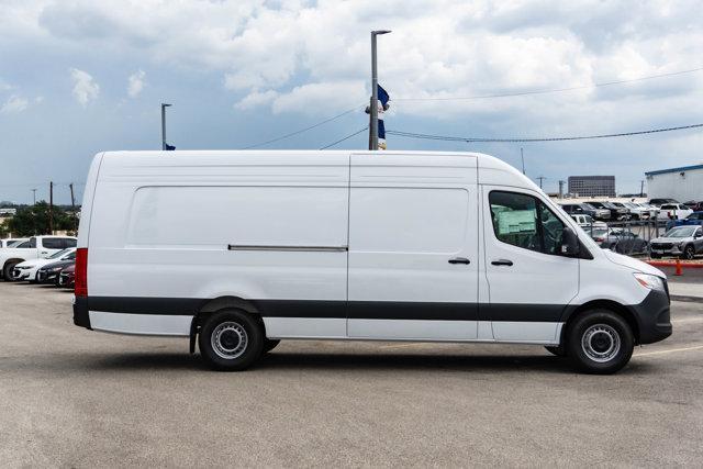 new 2025 Mercedes-Benz Sprinter 2500 car, priced at $65,319