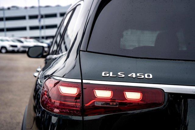 new 2024 Mercedes-Benz GLS 450 car, priced at $95,615