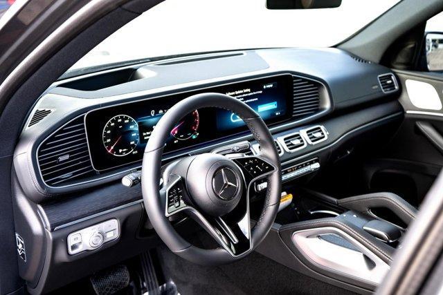 new 2025 Mercedes-Benz GLS 450 car, priced at $94,395