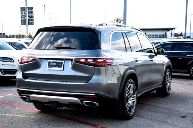 new 2025 Mercedes-Benz GLS 450 car, priced at $94,395