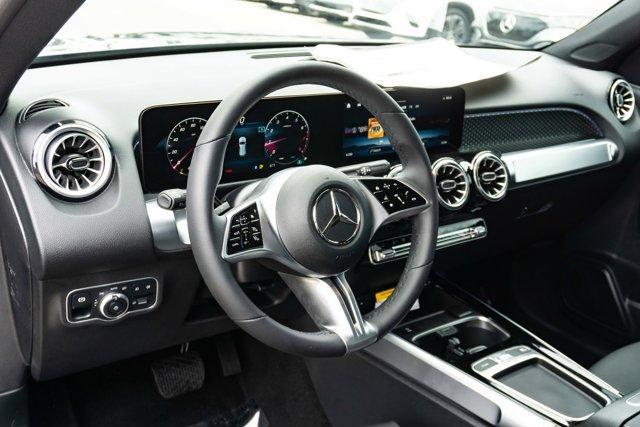 new 2025 Mercedes-Benz GLB 250 car, priced at $47,145