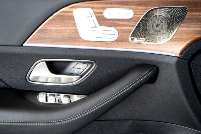 new 2025 Mercedes-Benz GLS 450 car, priced at $95,525