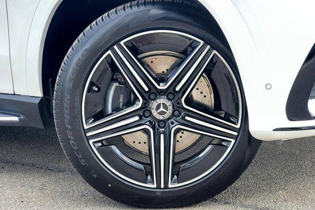 new 2025 Mercedes-Benz GLE 450 car, priced at $85,425
