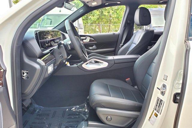 new 2025 Mercedes-Benz GLE 450 car, priced at $85,425
