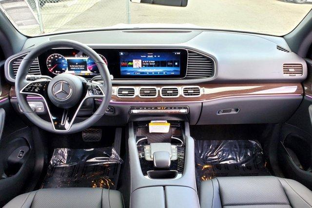new 2025 Mercedes-Benz GLE 450 car, priced at $85,425