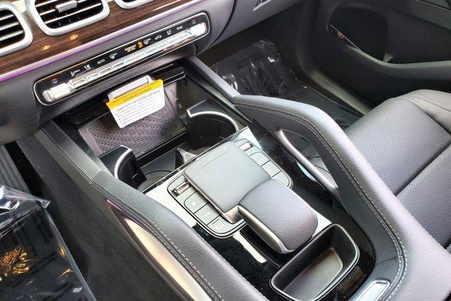 new 2025 Mercedes-Benz GLE 450 car, priced at $85,425