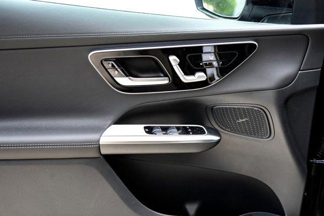 new 2025 Mercedes-Benz GLC 350e car, priced at $61,400