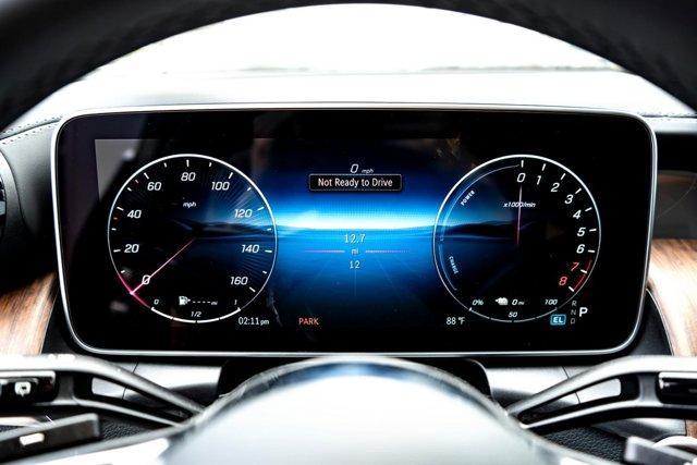 new 2025 Mercedes-Benz GLC 350e car, priced at $61,400