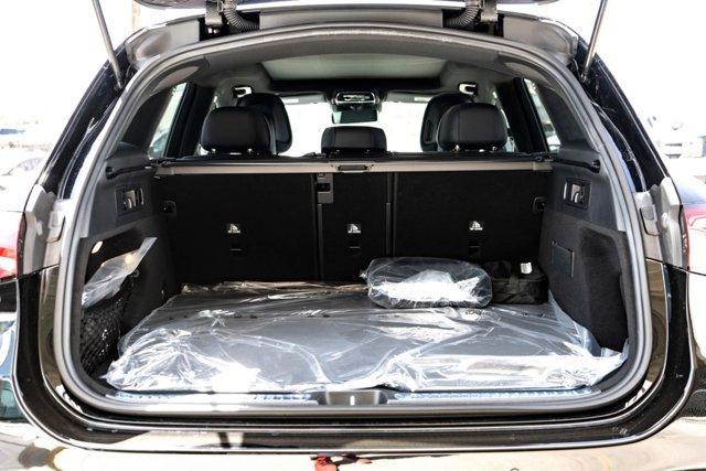 new 2025 Mercedes-Benz GLC 350e car, priced at $70,105
