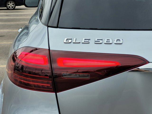 new 2024 Mercedes-Benz GLE 580 car, priced at $102,110