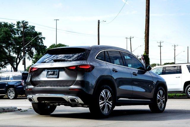 new 2026 Mercedes-Benz GLA 250 car, priced at $46,520